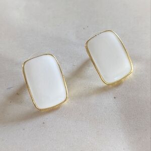 Earrings - White rectangular studs